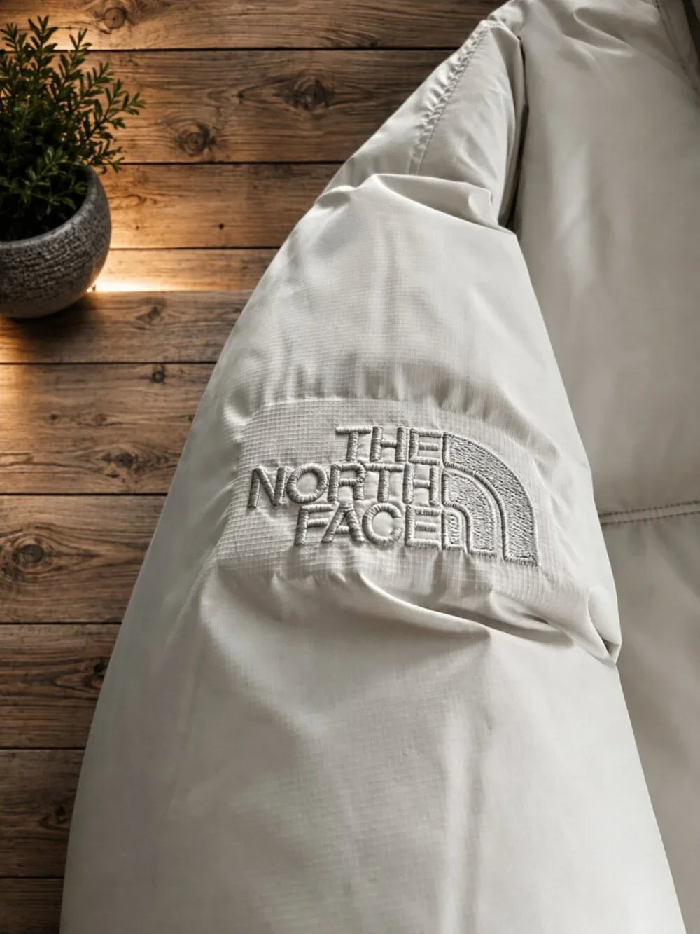 North Face Men's Himalayan Parka - XL/White RARE!